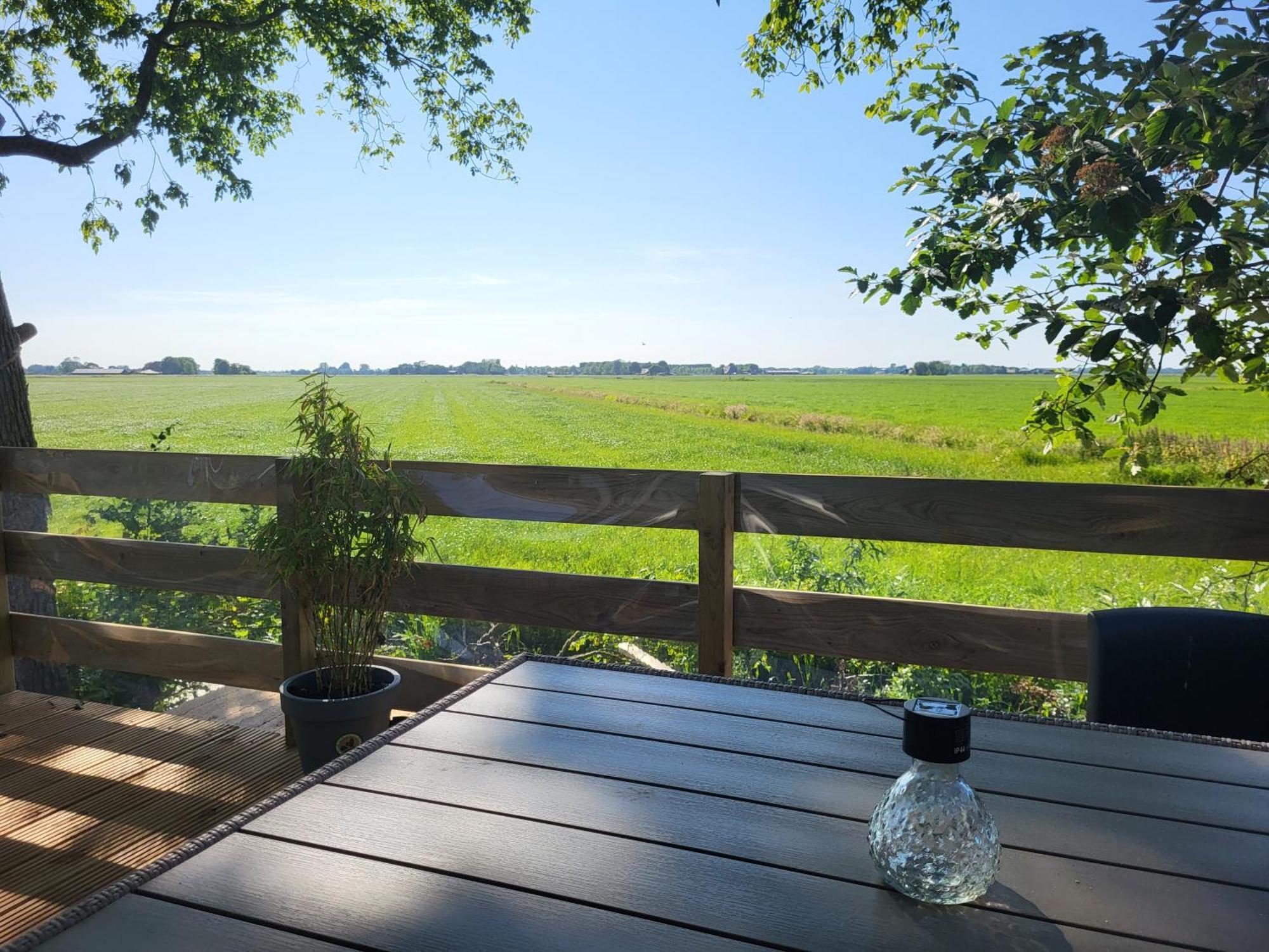 Jelsum Aan De Ee Apartment Bagian luar foto