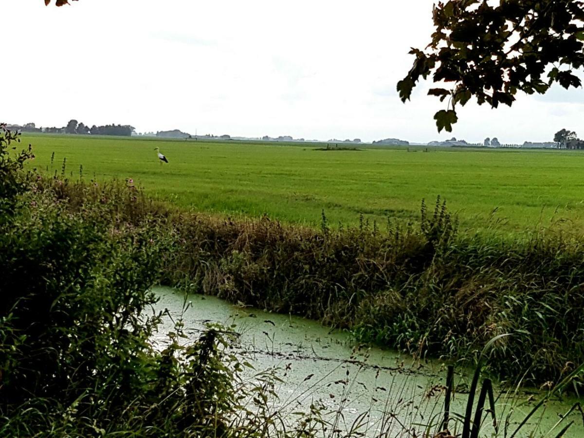 Jelsum Aan De Ee Apartment Bagian luar foto