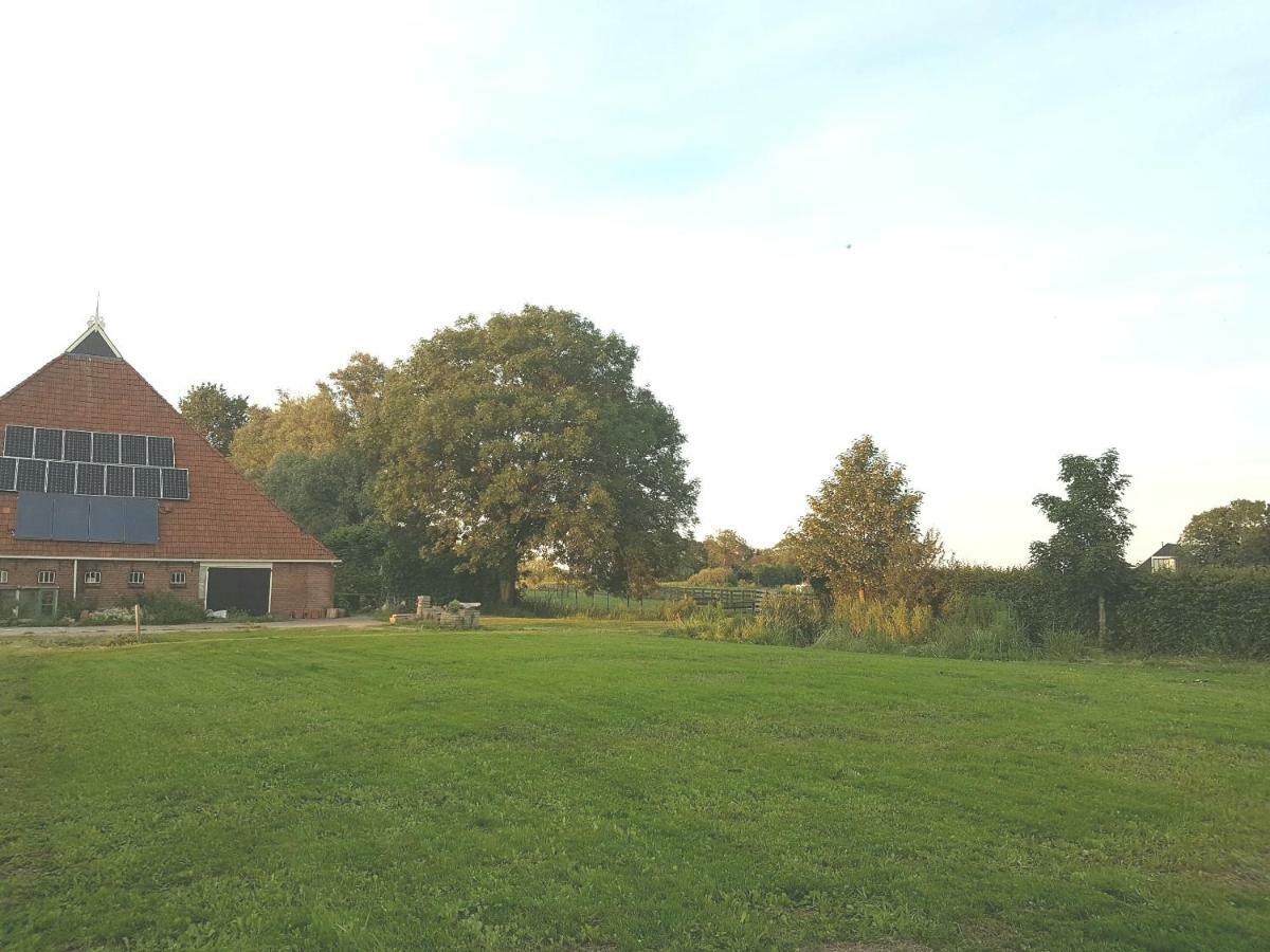 Jelsum Aan De Ee Apartment Bagian luar foto